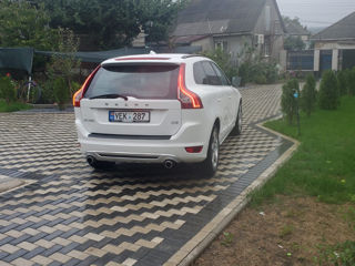 Volvo XC60 foto 9