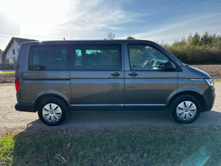 Volkswagen Caravelle foto 6