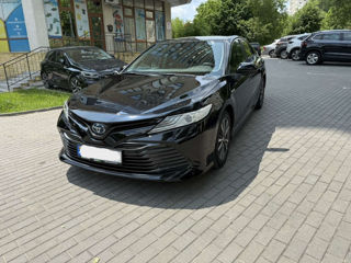 Toyota Camry фото 0