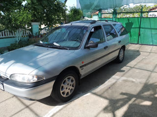 Ford Mondeo foto 3