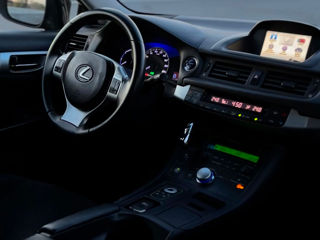 Lexus CT Series foto 9