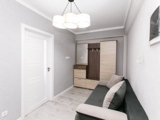 Apartament cu 2 camere, 48 m², Centru, Chișinău foto 4