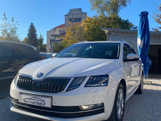 Skoda Octavia foto 3