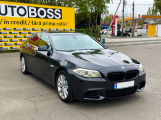 BMW 5 Series foto 3