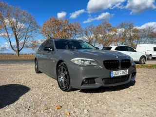 BMW 5 Series foto 3