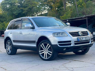 Volkswagen Touareg foto 5