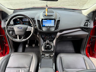 Ford Kuga foto 8