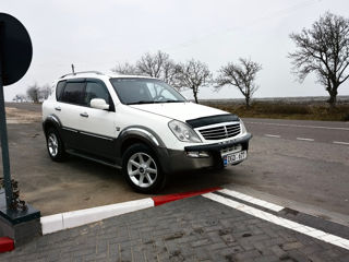 Ssangyong Rexton foto 2