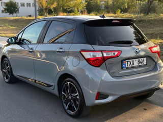 Toyota Yaris foto 4