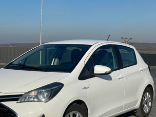 Toyota Yaris foto 2