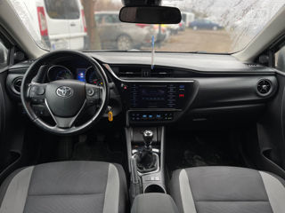 Toyota Auris foto 10