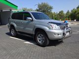 Toyota Land Cruiser Prado foto 8