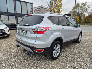 Ford Kuga foto 3