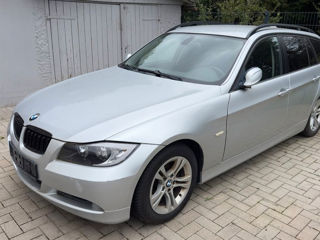 BMW 3 Series foto 3