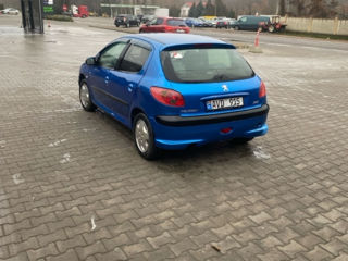 Peugeot 206 foto 7