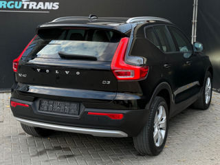 Volvo XC40 foto 4