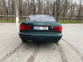 Audi A8 foto 6