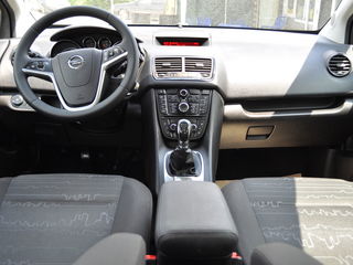 Opel Meriva foto 6