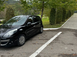 Renault Scenic foto 2