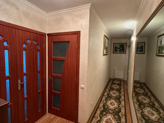 Ap. 2 cam., 105 м², 5/2 et.