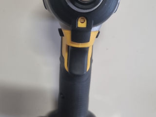 Dewalt  dcf 887 brushles 18v оригинал foto 2