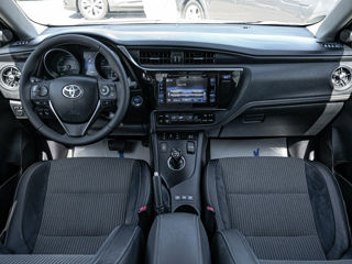 Toyota Auris foto 6