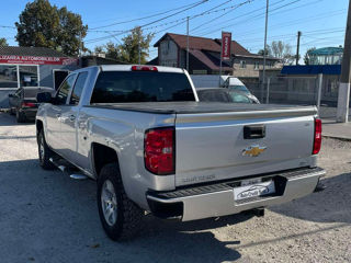 Chevrolet Silverado foto 3