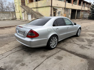 Mercedes E-Class foto 6