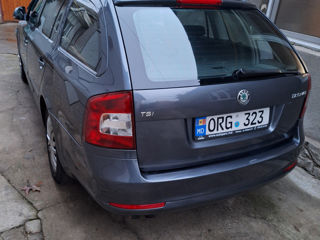 Skoda Octavia foto 2