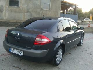 Renault Megane foto 1