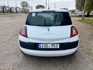 Renault Megane foto 5