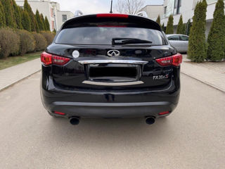 Infiniti FX foto 2