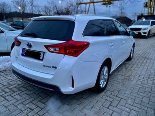 Toyota Auris foto 4