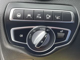 Mercedes GLC foto 14