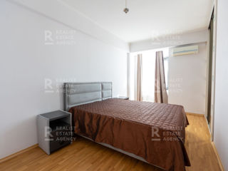 Apartament cu 3 camere, 85 m², Botanica, Chișinău foto 5