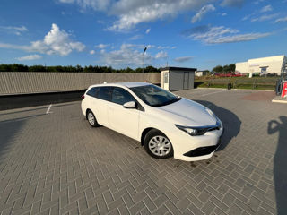 Toyota Auris foto 2