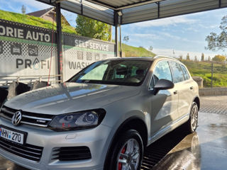 Volkswagen Touareg foto 2