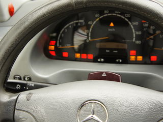 Mercedes foto 4