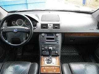 Volvo xc90  2,9 bi  turbo. benzin. 2,4 diesel. foto 8