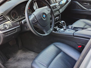 BMW 5 Series foto 9