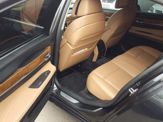 BMW 7 Series foto 9