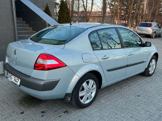 Renault Megane foto 5