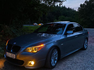 BMW 5 Series foto 7