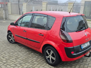 Renault Scenic foto 3