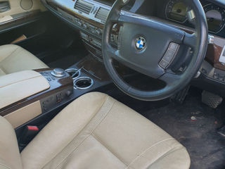 BMW 7 Series foto 1