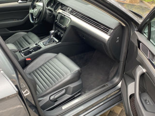 Volkswagen Passat foto 7