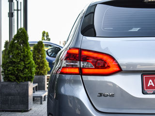 Peugeot 308 foto 9