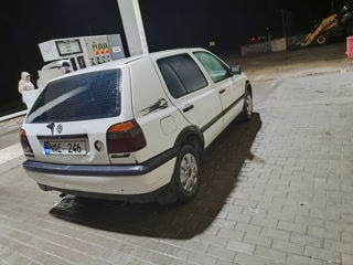 Volkswagen Golf foto 2