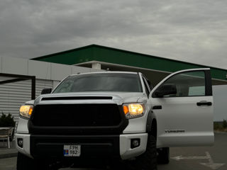 Toyota Tundra foto 6