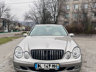 Mercedes E-Class foto 4